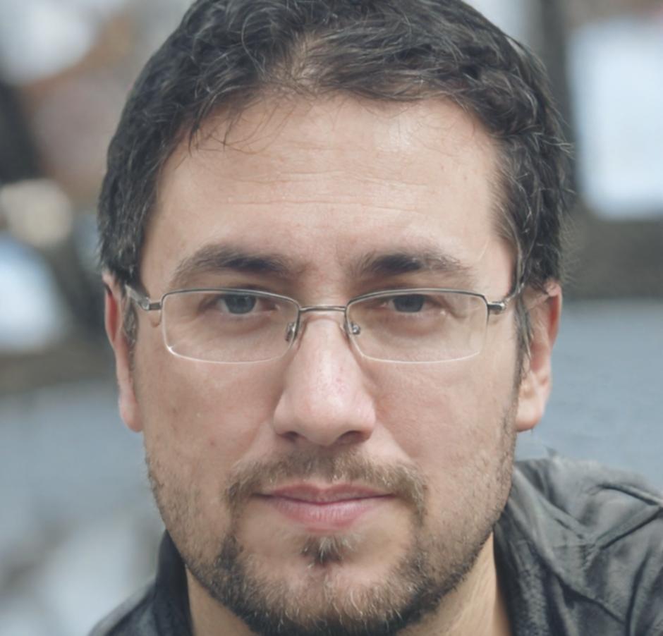 Директор по финансовому анализу